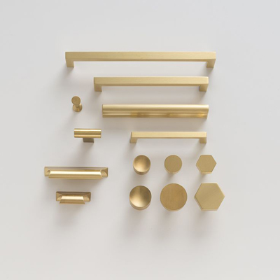 Knobs & Pulls